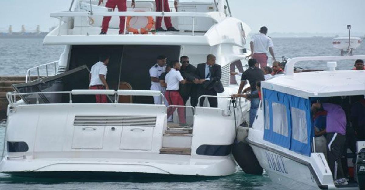 No evidence bomb caused blast on Maldives leaders boat: FBI